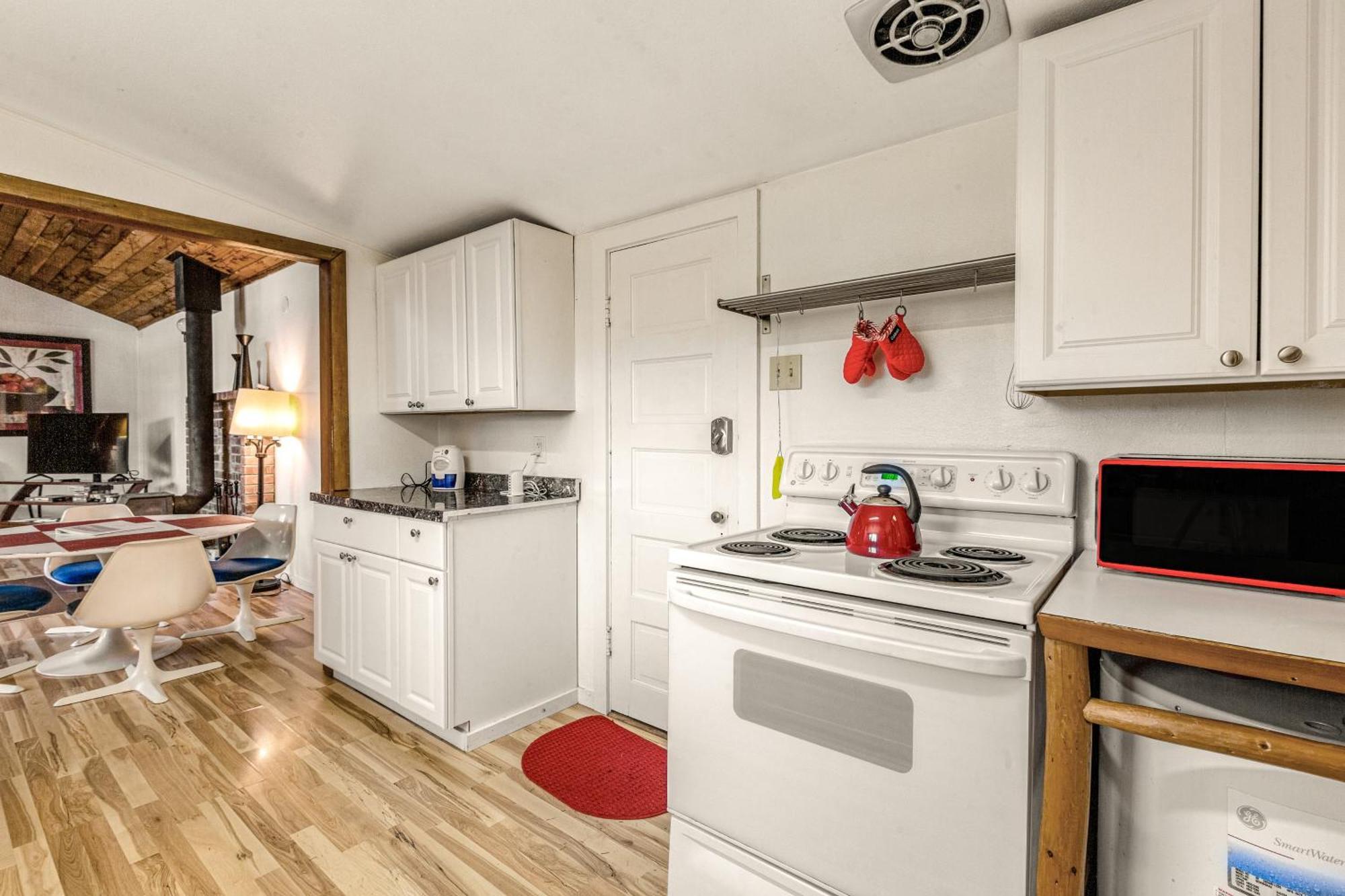 Seabeck Cottage On Hood Canal Екстериор снимка