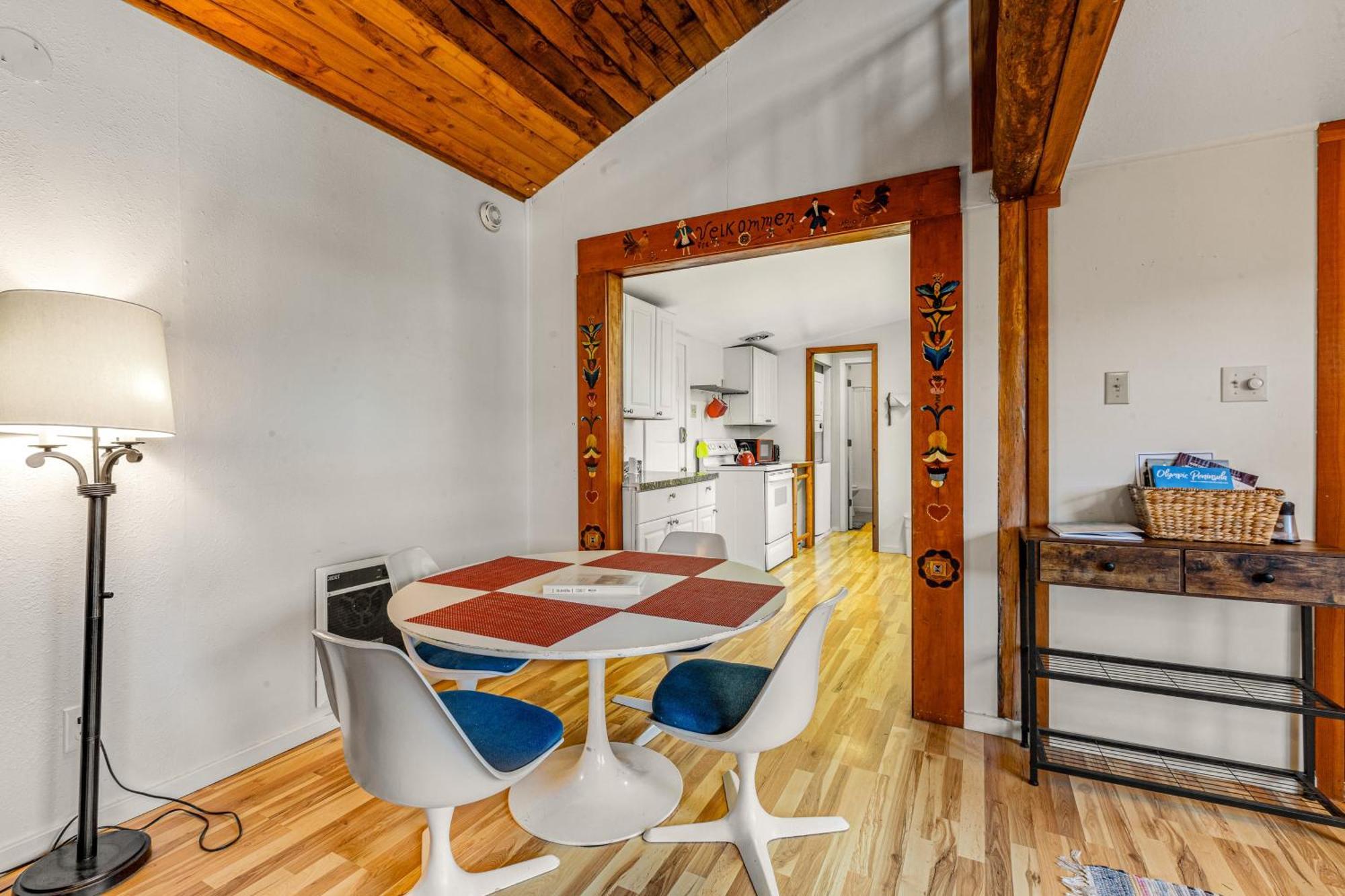 Seabeck Cottage On Hood Canal Екстериор снимка
