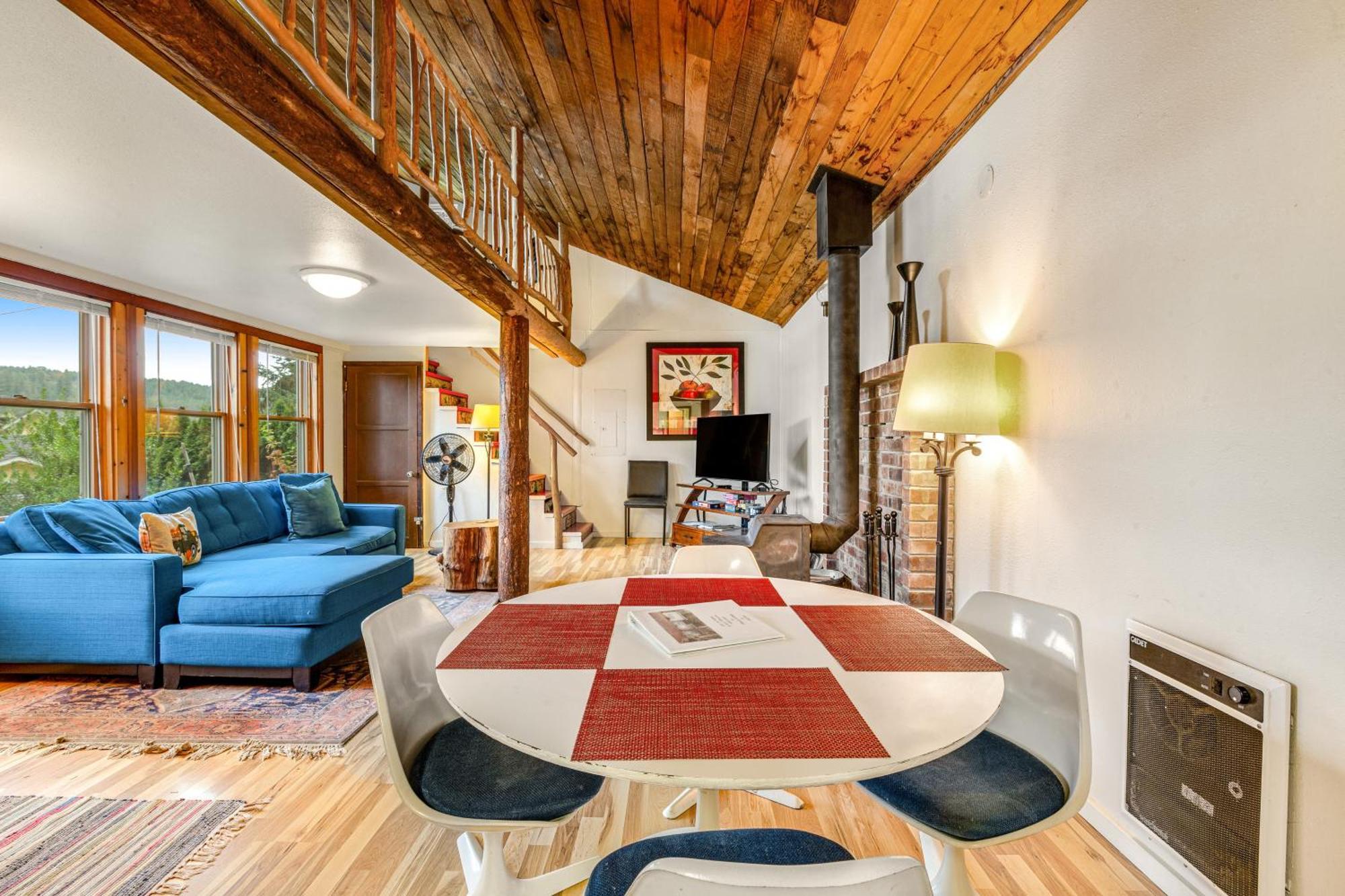 Seabeck Cottage On Hood Canal Екстериор снимка